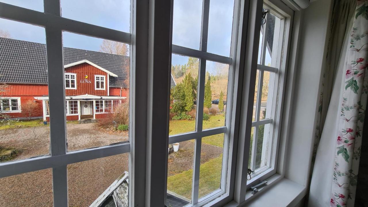 Villa Luna Breakfast Hotel Killeberg エクステリア 写真