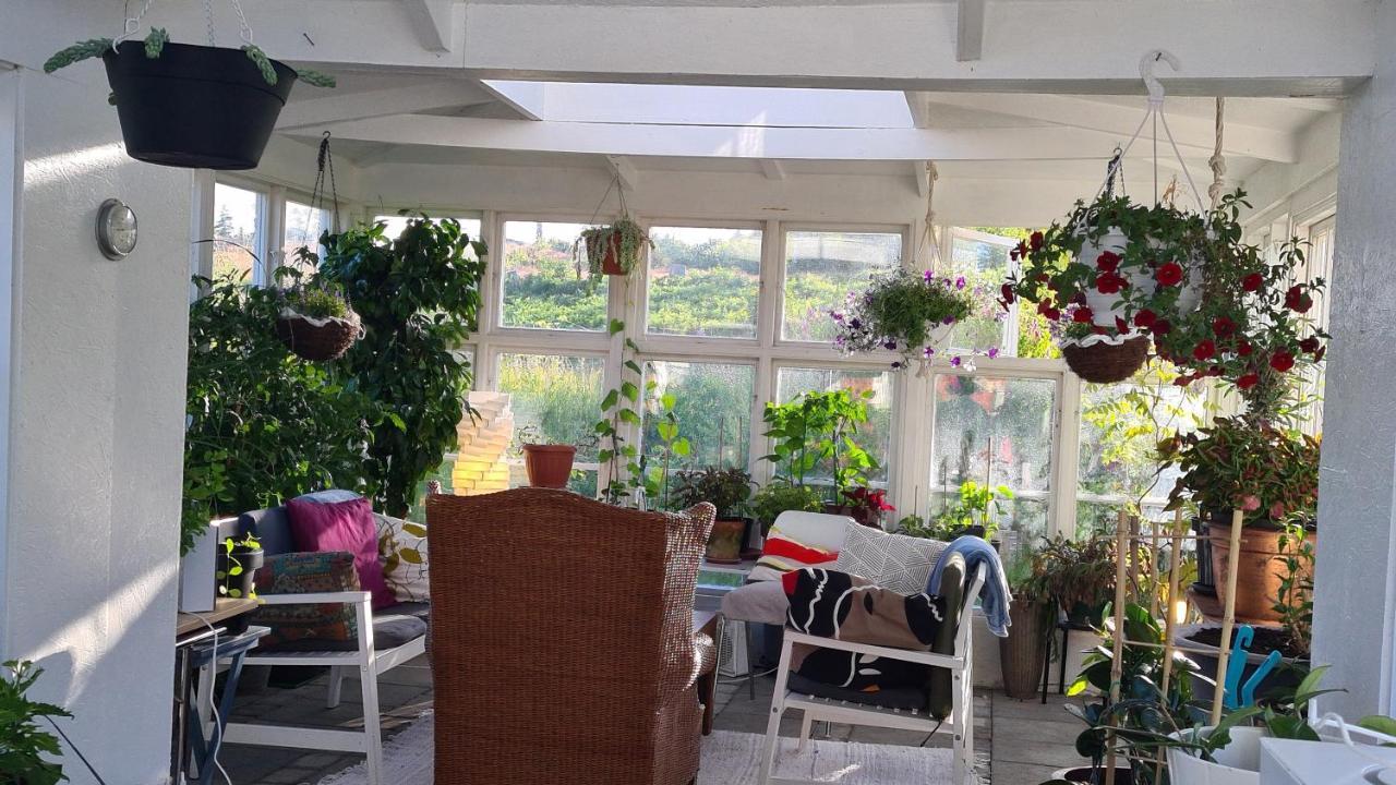 Villa Luna Breakfast Hotel Killeberg エクステリア 写真