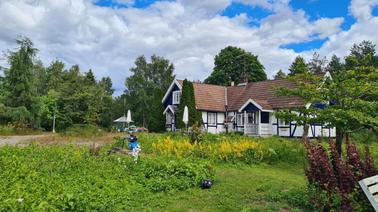 Villa Luna Breakfast Hotel Killeberg エクステリア 写真